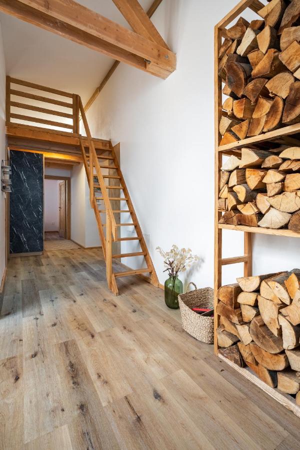 Apartments Srdiecko - Sauna In Smaller Apt - Highest In Central Europe - Fireplace - In The Forest Тале Екстер'єр фото