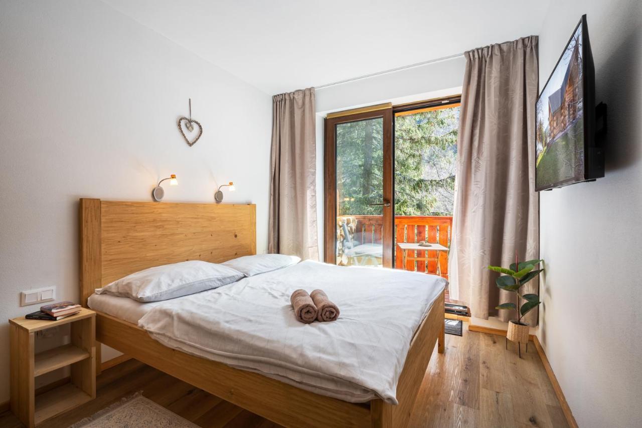 Apartments Srdiecko - Sauna In Smaller Apt - Highest In Central Europe - Fireplace - In The Forest Тале Екстер'єр фото